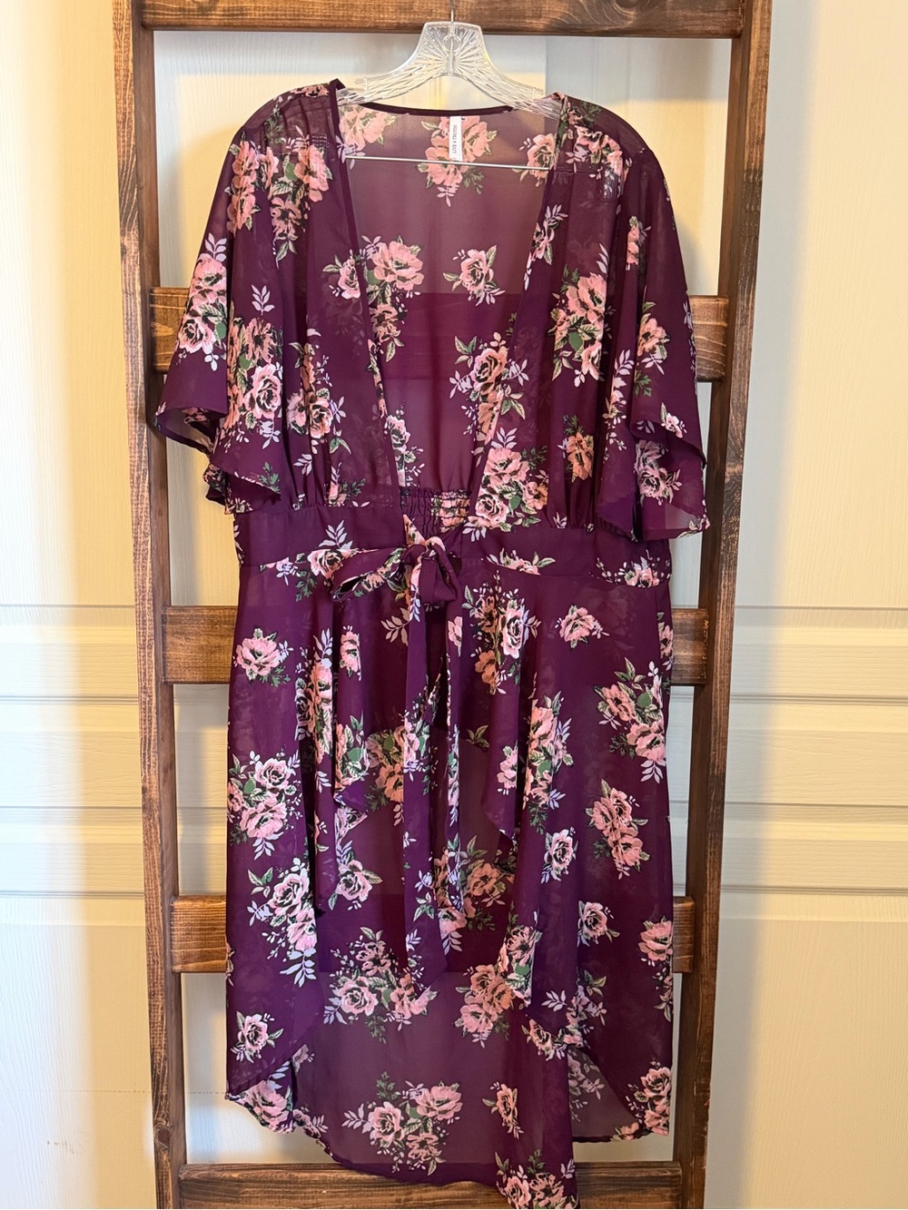 Live 4 Truth Plum Floral Tie  Kimono